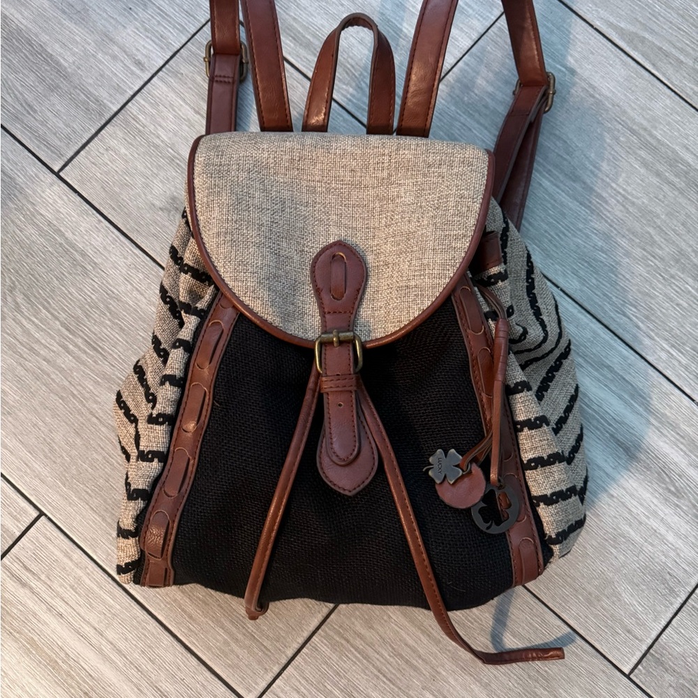 Lucky Brand Kendal Black and Tan  Bag